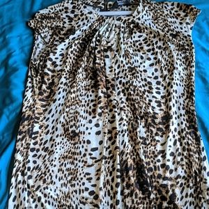 Liz Claiborne animal print top